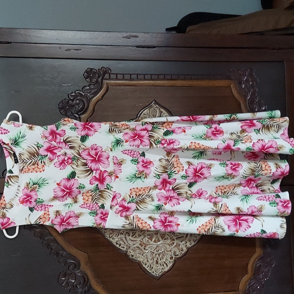 Hibiscus flower dress